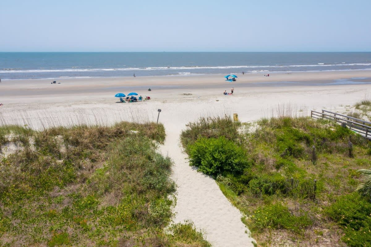 Southern Charm & Seaside Calm: A Women's Weekend Retreat
